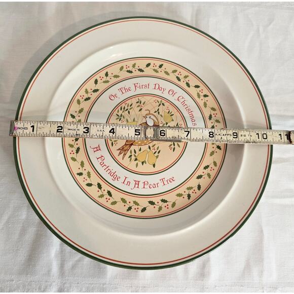 Vintage Anchor Hocking Stoneware Collector Plate 1st Day of Christmas 10 1/2" - Picture 3 of 3